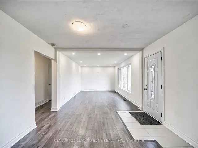 House For Sale in Oshawa, Ontario