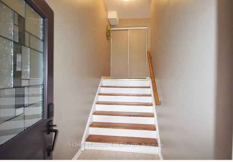 3 1 Spacious Bedroom Condo Townhouse With Modern Updates