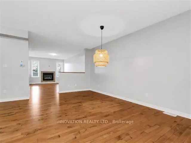 Spacious Semi-Detached House in Kanata South Stittsville