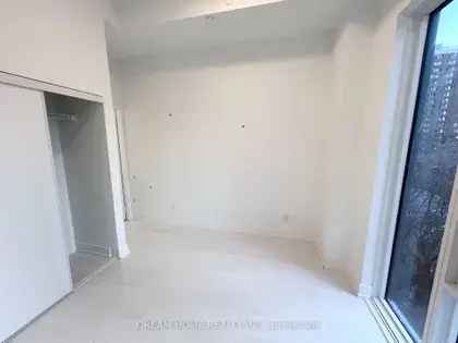 3 rooms apartment of 61 m² in Toronto