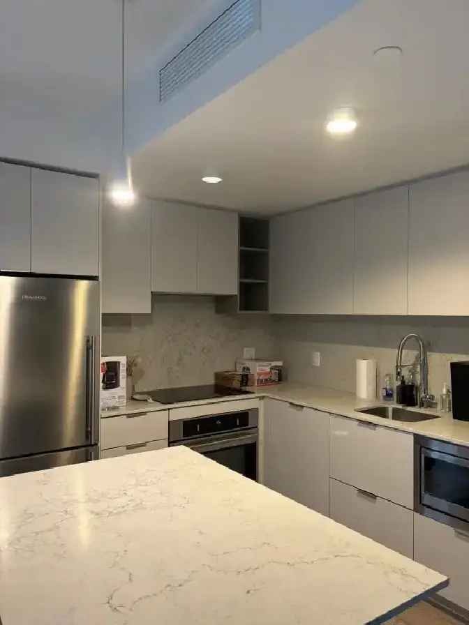 Cozy Standard Room for Rent – All-Inclusive at 55 Nicholas Ave