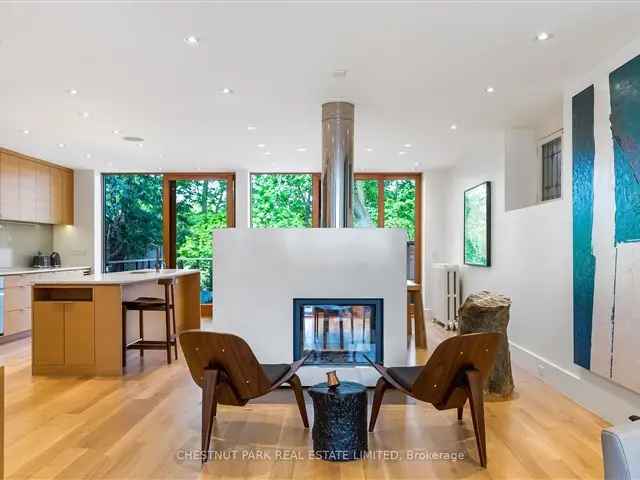 House For Sale in Toronto, Ontario