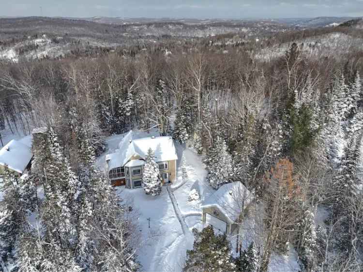 Two or more storey for sale, 67, Ch. de la Fleur-de-Lune, Saint-Sauveur - Proprio Direct