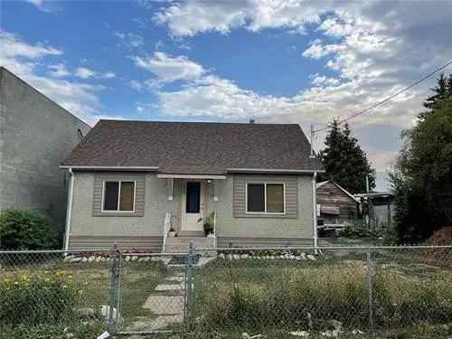 House For Sale In Westbank Centre, West Kelowna, British Columbia