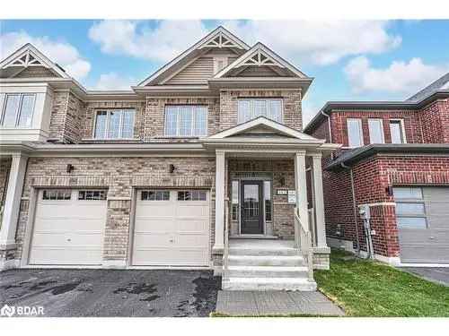 House For Sale In Barrie, Ontario