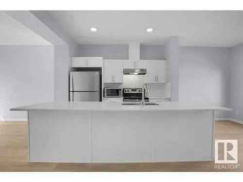 3 Bedroom Townhouse for Sale in Walker Edmonton