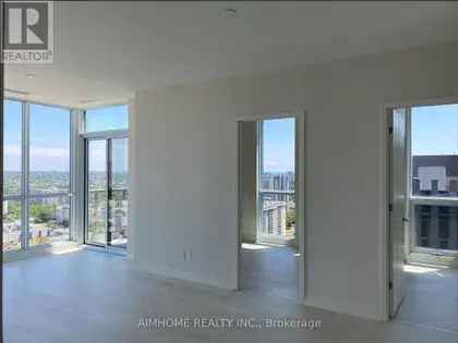 3 rooms apartment of 163 m² in Toronto