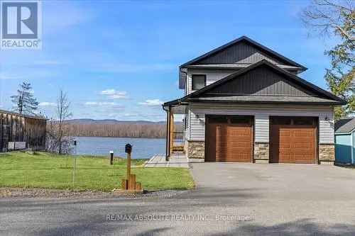 Waterfront Home in McLarens Landing Ottawa River