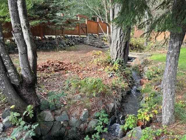 1 Acre Lot for Sale with 2 Creeks - Country Living near Duncan