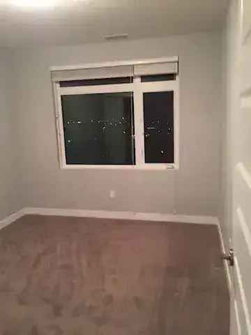 2 Bed 2 Bath Condo in Windermere Edmonton