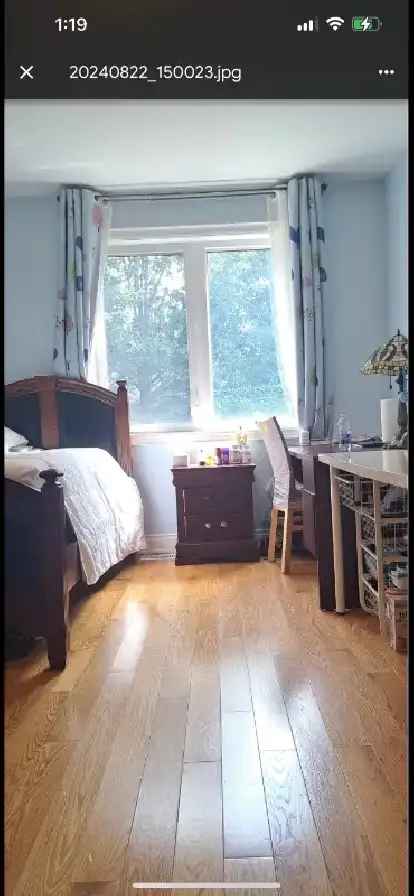 Pretty master bedroom with own bathroom rent