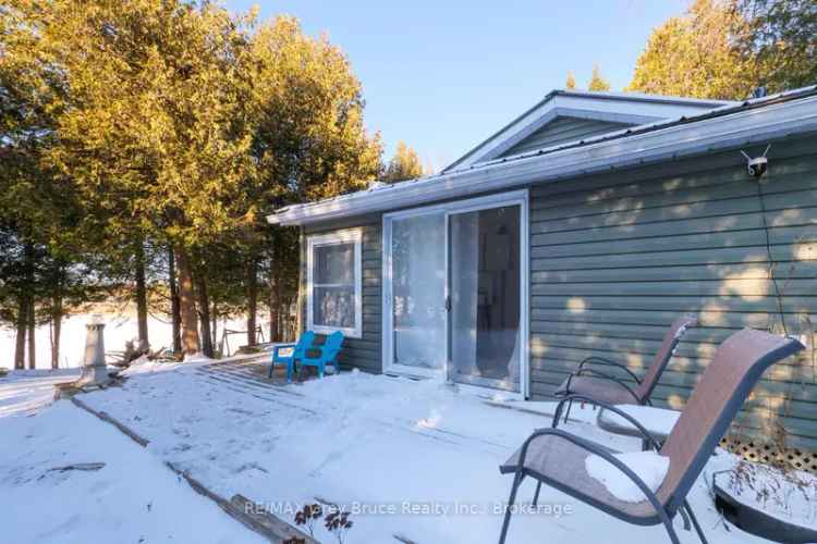 Bruce Peninsula Waterfront Cottage - 3 Bedroom, Updated, Pike Bay