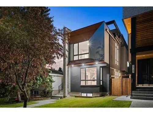 Modern Infill Home 4000 sq ft 4 Beds 4 Baths Gourmet Kitchen Downtown Views