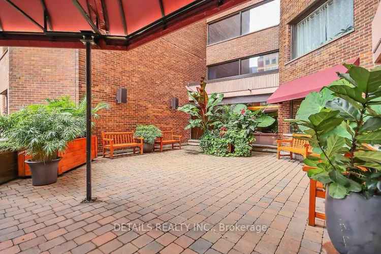 Condo For Sale in Hamilton, Ontario