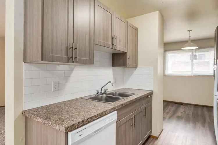 Rent South Ridge Townhomes in Edmonton with Family Friendly Features