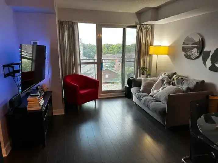 Condo at Shops Don Mills - 1 Bedroom   Den, 1 Bathroom