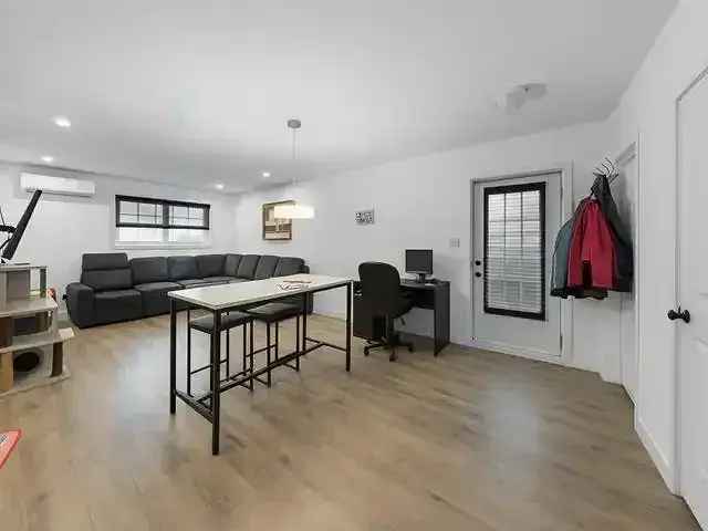 2-Bedroom Condo near Ottawa - Available July 1st, 2025