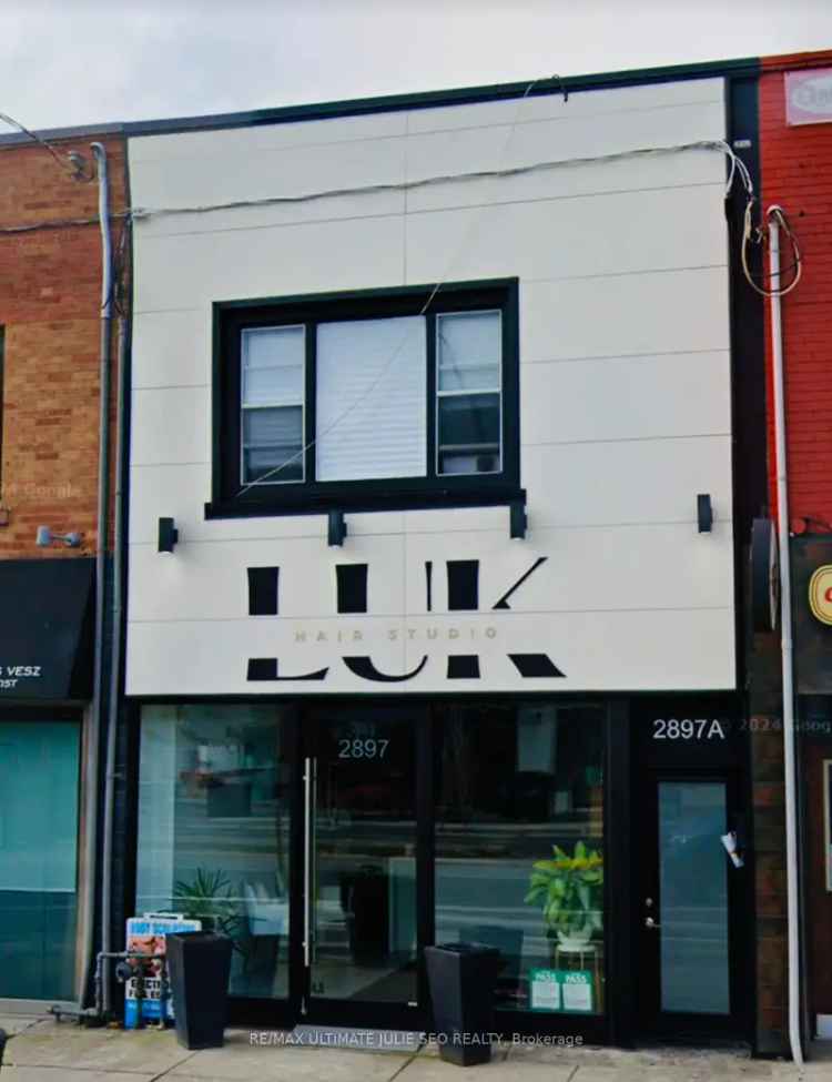 Commercial For Sale in Toronto, Ontario