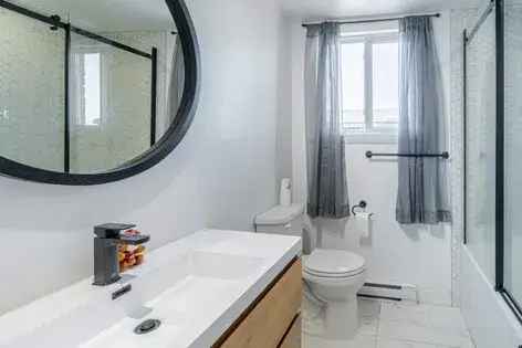 5 Room 102m2 Apartment in Quebec