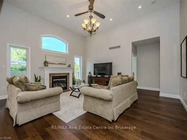 Stunning 5-Bedroom Sloot Bungaloft in Kortright East