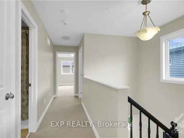 2016-Built 3-Bedroom Townhome Near Schools and Parks