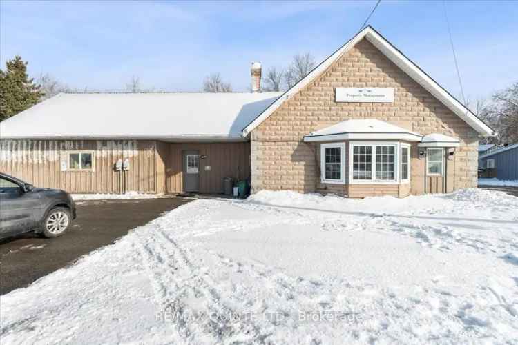 House For Sale in Foxboro, Ontario