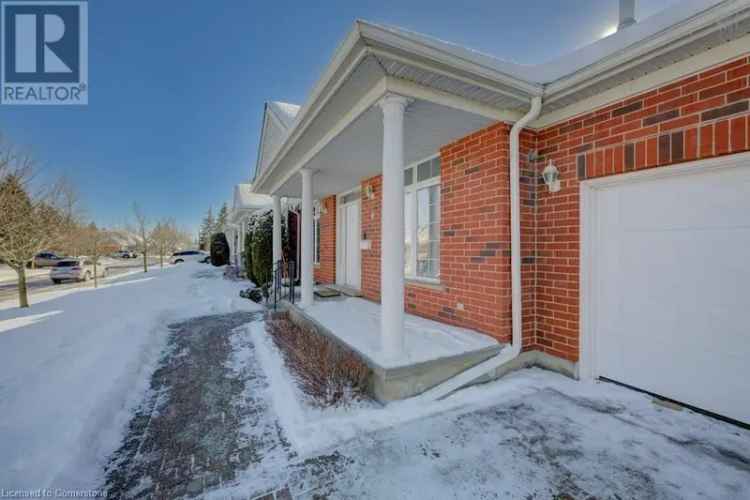 Townhouse For Sale in 371, George Street North, Cambridge, Ontario