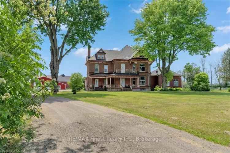 House For Sale in Leeds and the Thousand Islands, Ontario