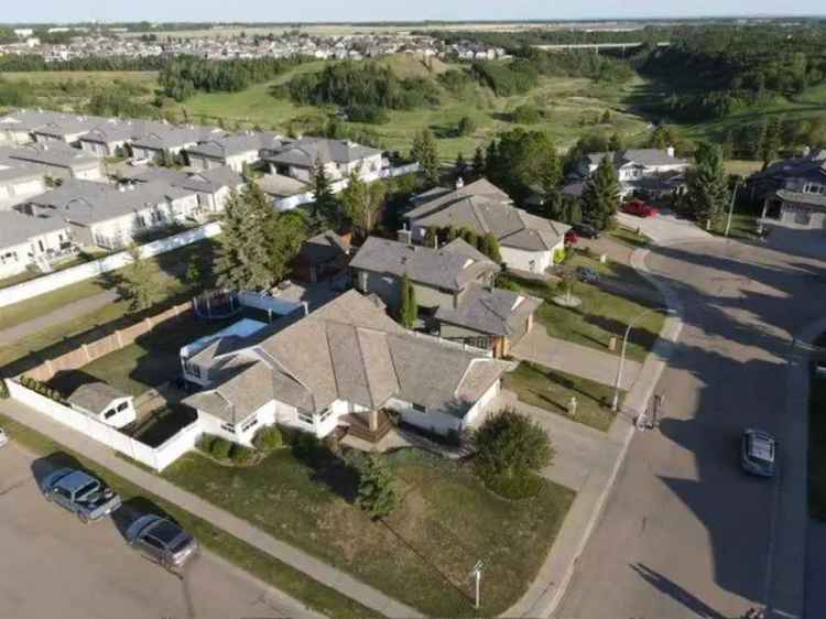 House For Rent in Strathmore, Alberta