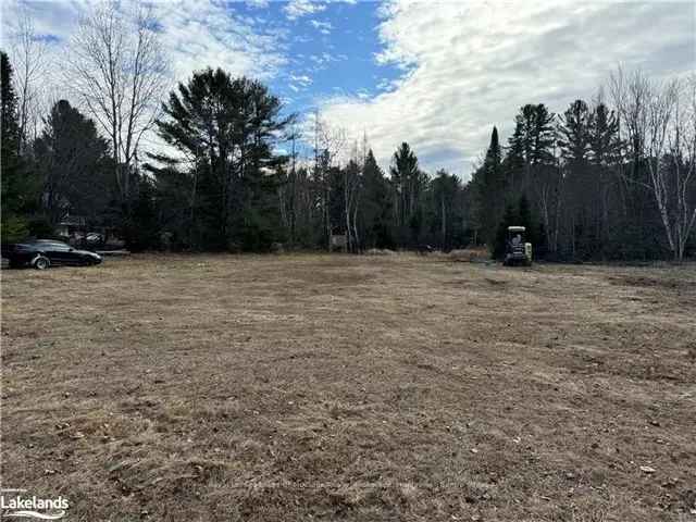 1.56 Acre Vacant Lot with Well and Hydro