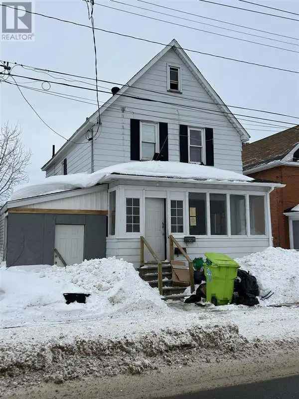 Buy Duplex in Downtown Sault Ste. Marie with Great Storage Space