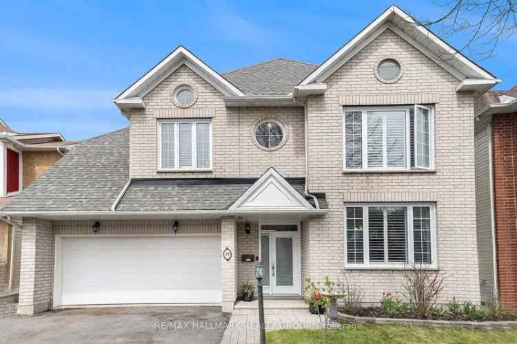 4-Bedroom 3-Bathroom Home in Barrhaven