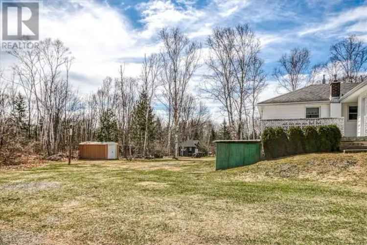 2-Bedroom Family Home with Lake Access in Sudbury's South End