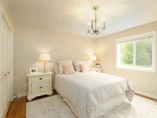 House For Sale in Quinte West, Ontario