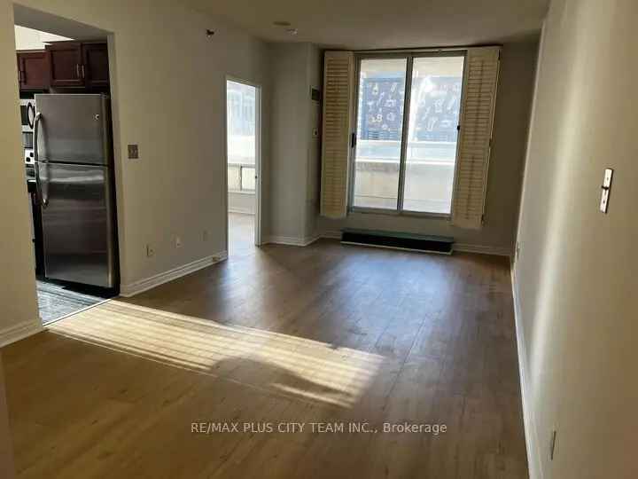 Condo For Rent in Toronto, Ontario