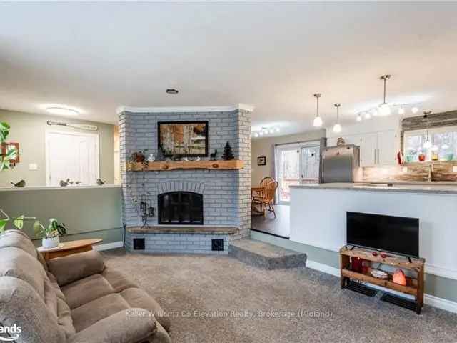 Turn-Key Home Near Farlain Lake with Hot Tub and Shop