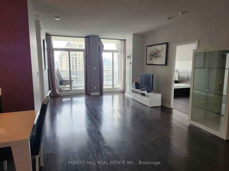 Rent Luxury Sub Penthouse in Bayview Village with Stunning Views