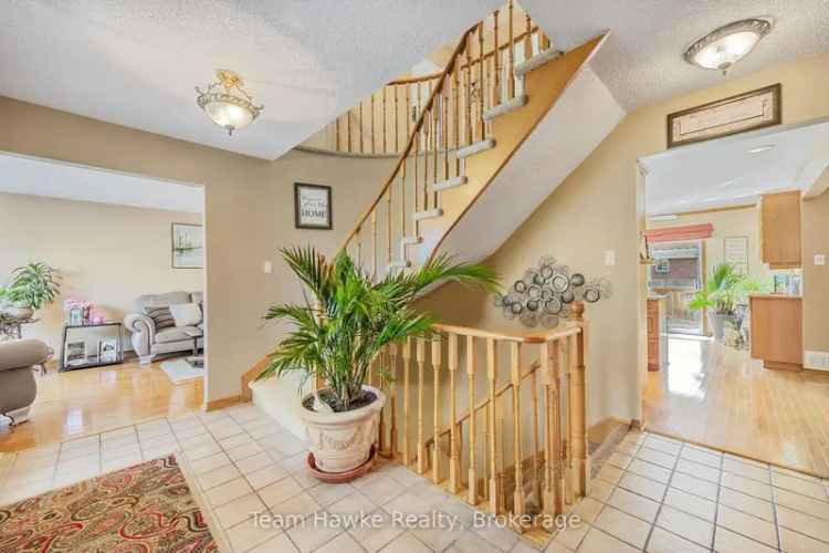 Midlands Family Home 5 Beds 3 Baths Heated Pool