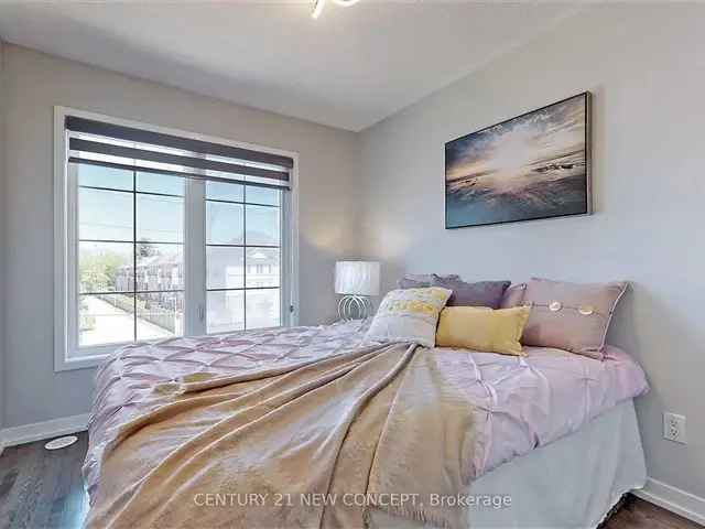 Townhouse For Rent in Vaughan, Ontario