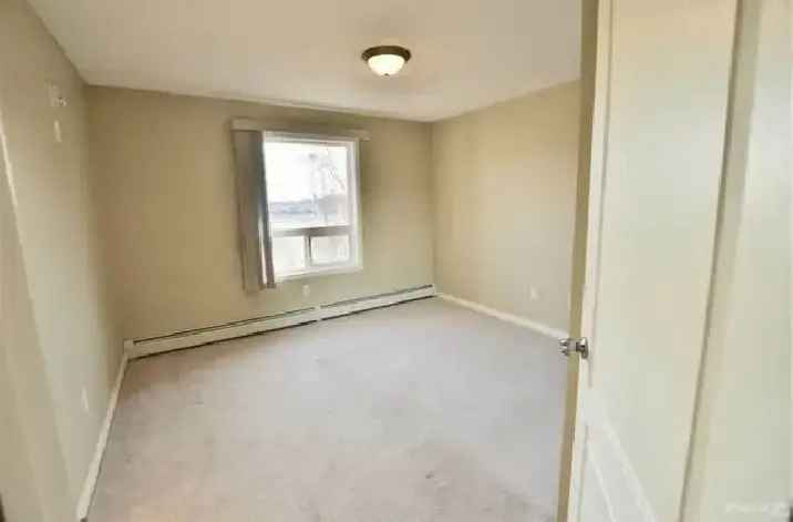 Luxurious 2 Bed 2 Bath Clareview Station apartment for Rent