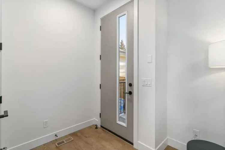 Modern Townhouse in Marda Loop: Luxury, Style, and Inner City Living