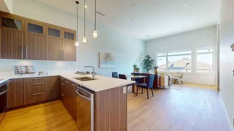 A $868,120.00 Apartment/Condo with 2 bedrooms in Sechelt District, Sunshine Coast