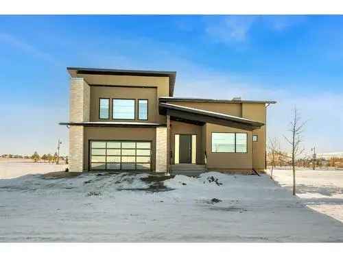 Modern House for Sale in Timberlands Red Deer with Extensive Upgrades