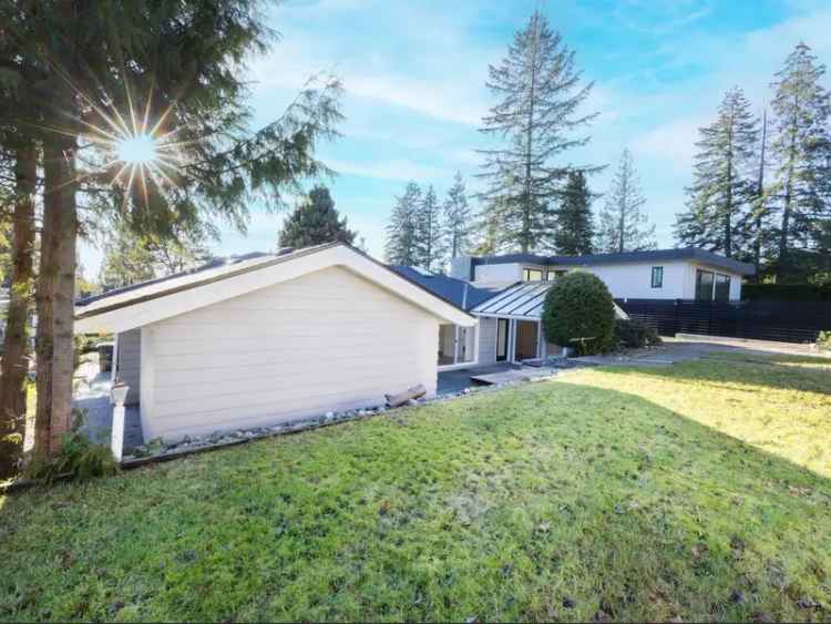Updated 4-Bedroom Home in Edgemont Village