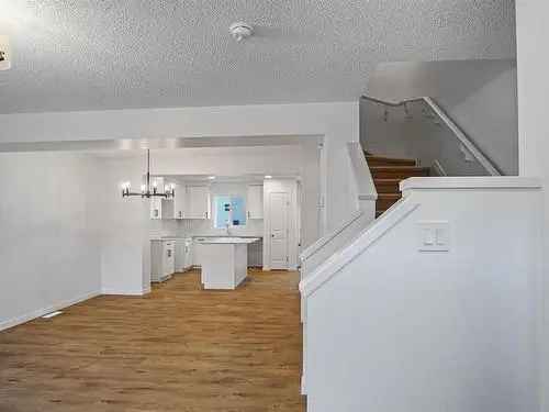New Townhouse in Edmonton Cy Becker 3 Bed 25 Bath