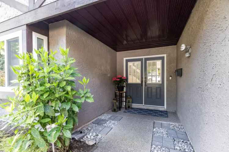1502 Fernwood Place Mountain Meadows Family Home for Sale