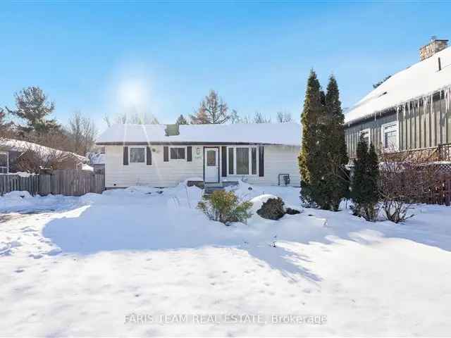 5-Bed Bungalow Guest Road - In-Law Suite & Detached Garage