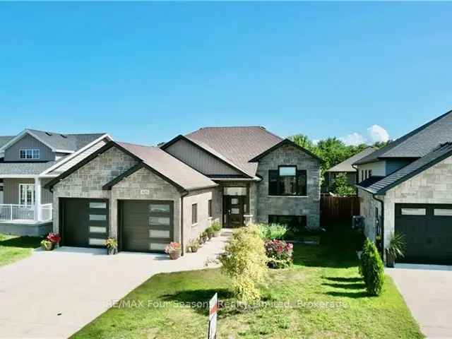 House For Sale in Port Elgin, Ontario