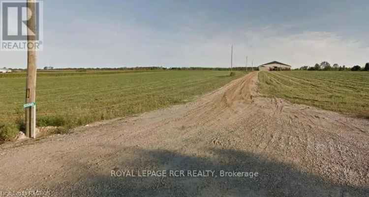 100-Acre Farm with Beef Barn - Country Living