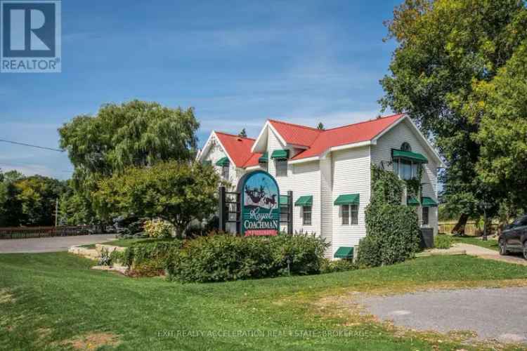 Royal Coachman Restaurant and Event Venue in Napanee